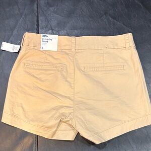 Old Navy Women's Classic Beige Shorts